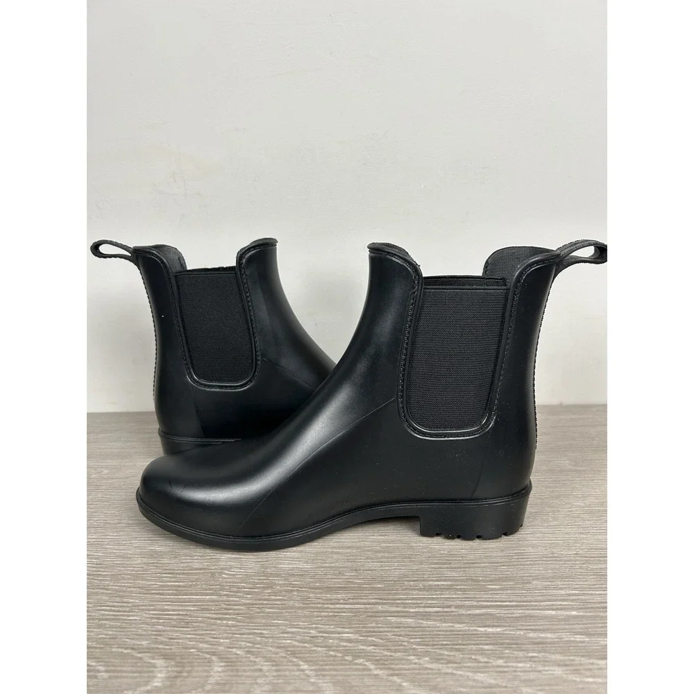 A New Day Women's Chelsea Black Pull On Flats Rain Boots Size 6 Waterproof EUC